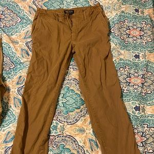 29/32 Dark Tan Pants - American Eagle